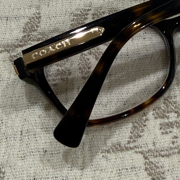 Designer Tortoise Shell Glasses - Picture 7 of 8